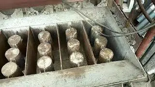 Машина для изготовления шлакоблоков