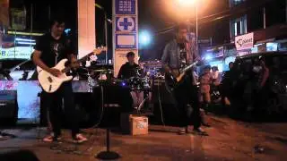 Opus - Come Together (the Beatles cover) live @MR Cafe, Bukittinggi 2011
