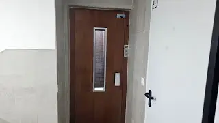 Elevator modded by GE XXI at C. Ferrándiz 5 in Malaga, Spain