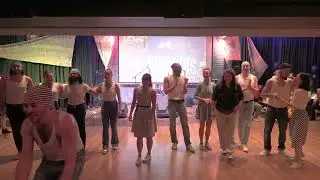 Sailor Boogie Gang Performance - Swingin X-Mas with Swingin Monkeys