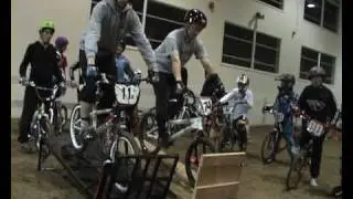 APACHI RACING INDOOR BMX TRAINING 20.01.2009