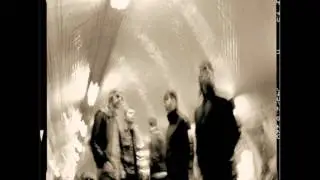Stop Crying Your Heart Out - Oasis