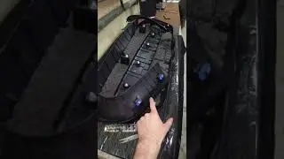 Шумоизоляция + антискрип крышки багажника Lada Vesta Cross. #shorts