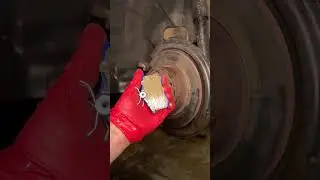 Как и чем избавиться от скрипа колодок