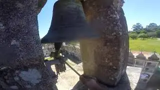 Repique de campanas a procesión Parroquia de Postmarcos, Galicia, España