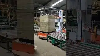 Online film wrapping machine for pallets #machine #factory #bottlecappingmachine #manufacturing #cnc