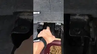 Volvo XC90 2003-14 spare tire winch replacement