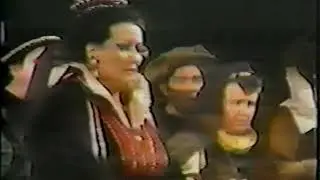 Montserrat Caballé Floats a 21-sec-long Divine Pianissimo above All