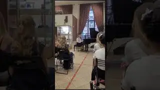 В Сапожников «По Невскому в карете»