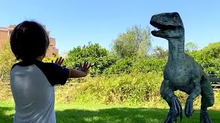 Los DINOSAURIOS de GOOGLE SUELTOS en el PARQUE con Dani y Evan!!