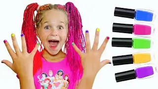 Надя красит ногти цветными лаками - Песенка про цвета Finger Family