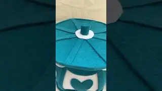 Tazza con coperchio in feltro