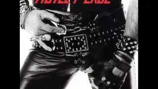 Mötley Crüe - Toast Of The Town