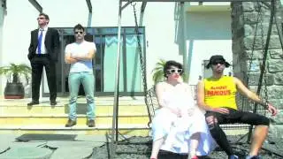 כל החתיכים אצלי - #2 - ילדה קטנה ומכוערת - 8/10