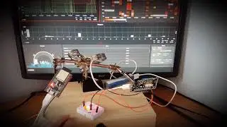 Playing with Docker, MQTT, Grafana, InfluxDB, Python and Arduino