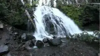 Hyalite Waterfall 2012 أحدى غابات أمريكا