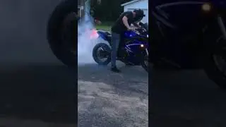 Sport bike 1st gear burnout rev* limiter brake stand (FZ6R)