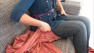FULL-LEG-SUPPORT-FOR-BABY-IN-SLING.wmv