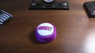 Sweet Button Talking Desk Toy – Astounding Audio Excitement at Your Fingertips