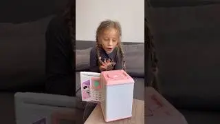 Хто крав в сестри або брата гроші?