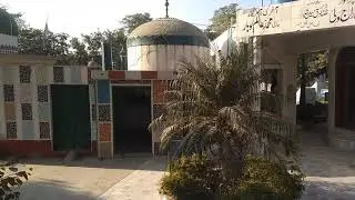 Alam Lohar ki qaber Lala Musa Gujrat Upload By (Fahad Mirza)