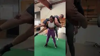 #liftcarry | Strong gym girl lift and carry heavy man| #liftcarry #stronggirl