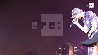 Enrique Iglesias - Interview in Israel