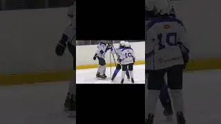 Посадил вратаря на ж@пу😎 # #хоккей #icehockey #hockey #врек #nhl #нхл #teamsport#хоккеисты