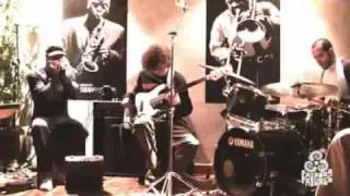FRIGAZZ  - Soulive Music Bar - Chitlins Con Carne (Kenny Burrel)