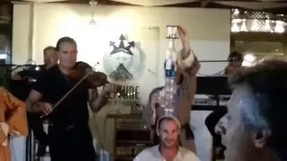 Кипрский народный танец со стаканами. Cyprus dance with glasses.