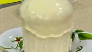 Готова за минуту. Очень вкусная глазурь помадка со вкусом белого шоколада для куличей и булочек.