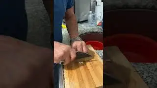 ERDİNÇ OMAÇ MUTFAKTA 