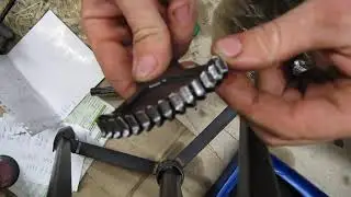 Новодельный полумесяц без зубов и поломка на  коробке передач  мотоцикла Минск.