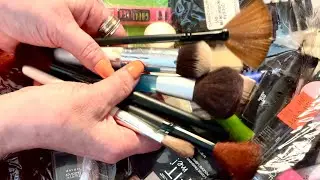 Makeup Rummage! (No talking only) Heavy plastic crinkles~looped 1X~ASMR