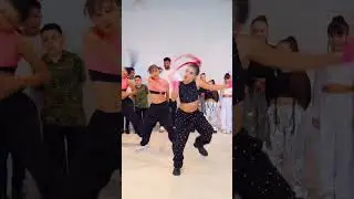 MIREN COMO BAILÓ EN SU PRIMER COREO SOLISTA 😱