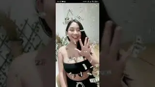 cewek bohay pamer toket 😍