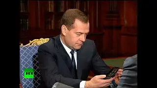 Российский смартфон YotaPhone: детали - импортные, сборка ведётся в Сингапуре