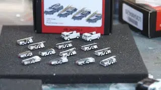 Navy Tractor & Forklift  1:350