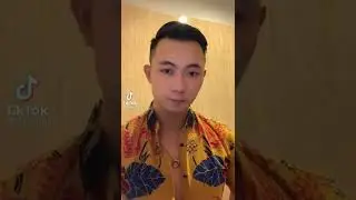 bantu bukain baju lah