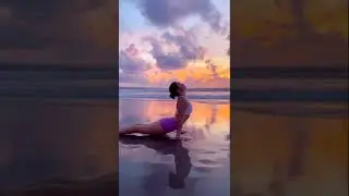 Fit Girl. Yoga on The Beech by Sexy Girl MultiLandi 