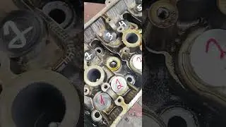Что могло произойти с этим мотором что могло привести к коррозии постелей распредвалов? 🤔🤔🤔