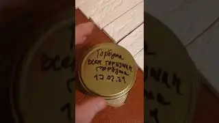 самодельная плитка из гипса с самодельными консервами из горбуши 😆 #плиткаизгипса #гипсоваяплитка