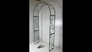 Кованая садовая арка
