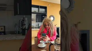 LA TIA que le toma foto a TODO