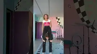 TIKTOK SIMONE BERLINI E ALESSIA LANZA