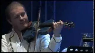 Josef Vejvoda & Pavel Šporcl - Novelty Concerto - 2. Lento