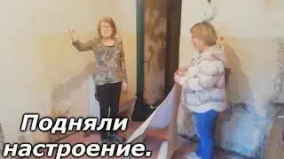 Женина мама готова трудится
