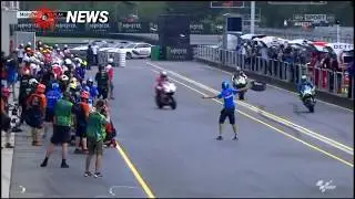 Iannone crash on pit Brno 2017