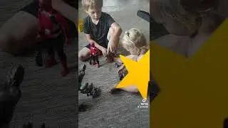 #играютвместе