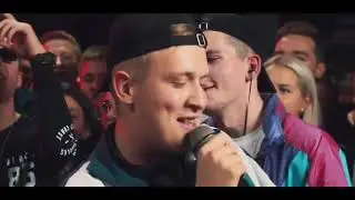 Ебанутый белый жарит коней целый час (Мак Скири)